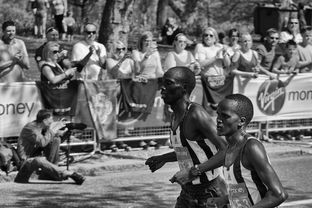 乐鱼体育app官网-乌干达男篮在非洲预赛中奋勇不息，开启新辉煌篇章，乌干达篮球排名